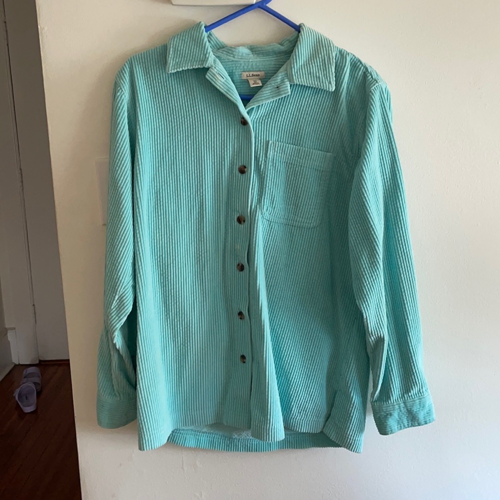 LL Bean oversized corduroy buttondown blue xs
